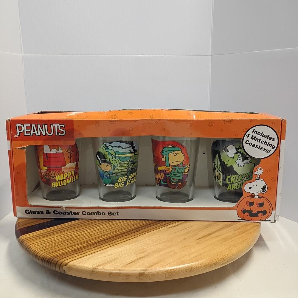 Peanuts Hallowen Glass & Coaster Combo Set 4 Pc(16 oz Each)